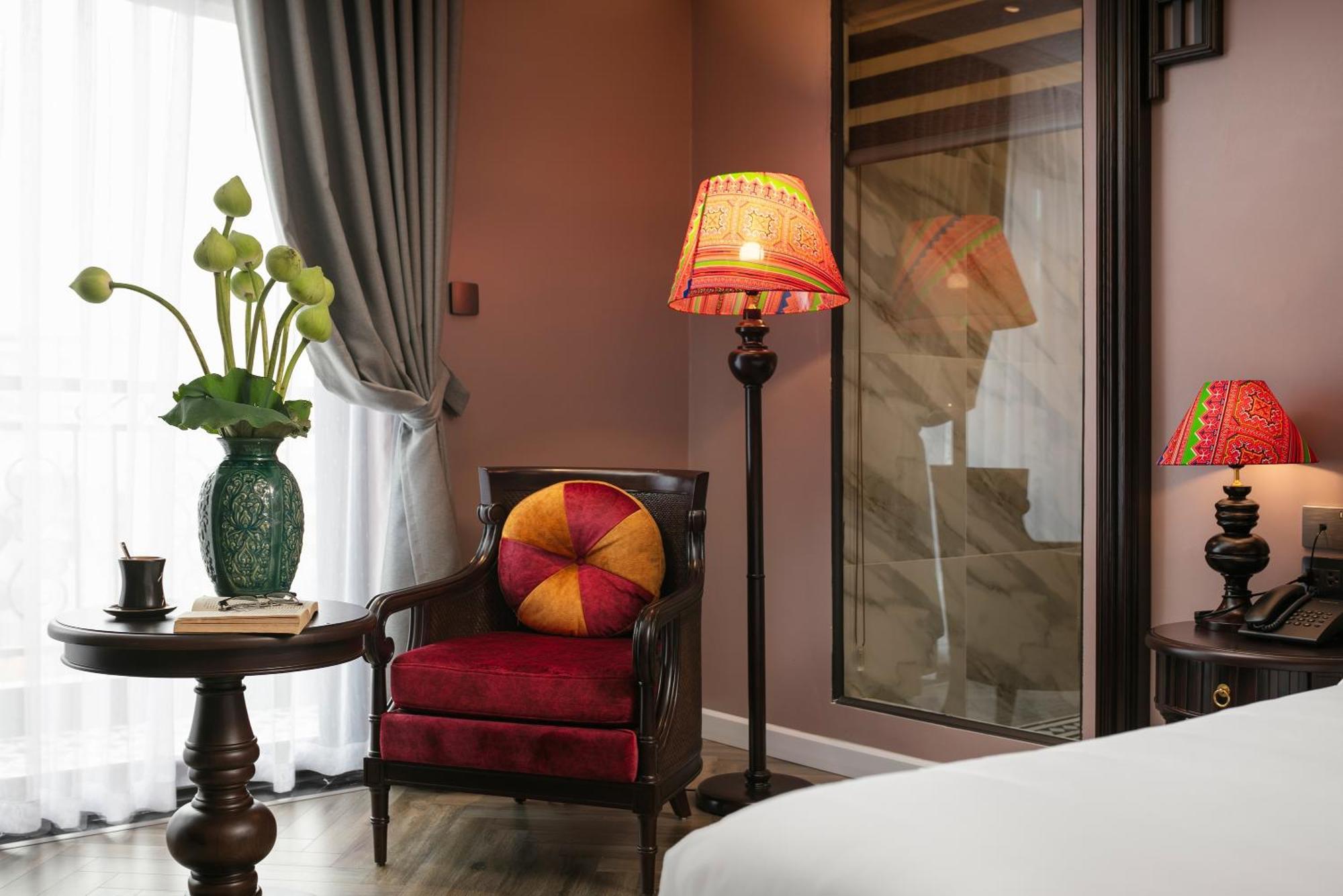 Acoustic Hotel & Spa Ханой Екстериор снимка