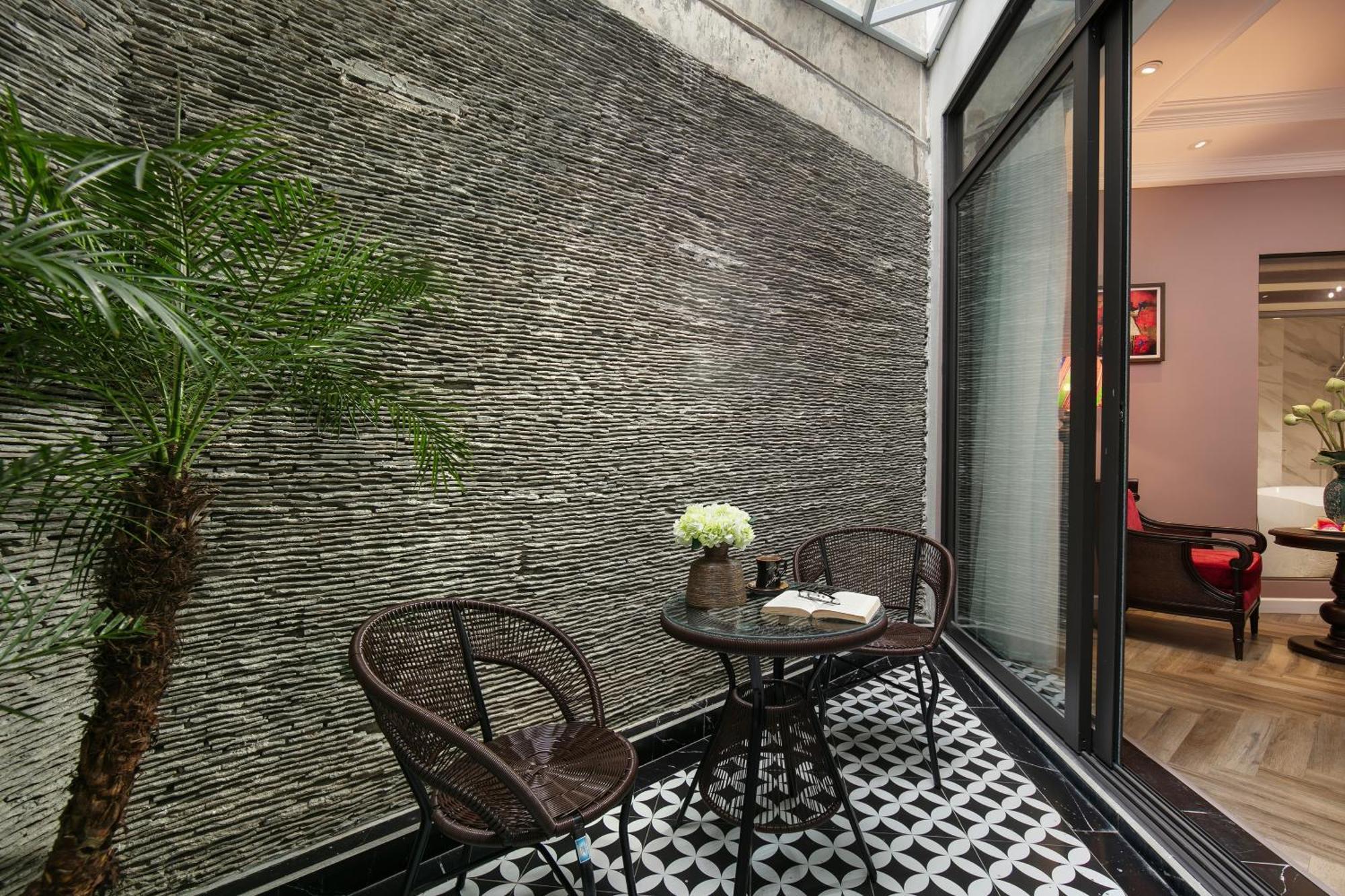Acoustic Hotel & Spa Ханой Екстериор снимка